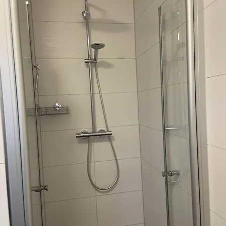 아파트 Kegelspiel *